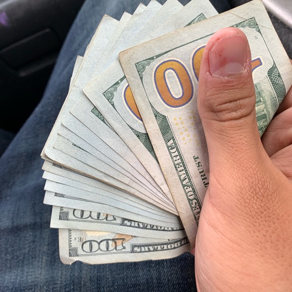 Meet your Posher, Fabian - Picture 1 of 1